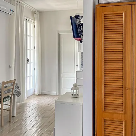 Mirtomore - Cometa Apartmán *